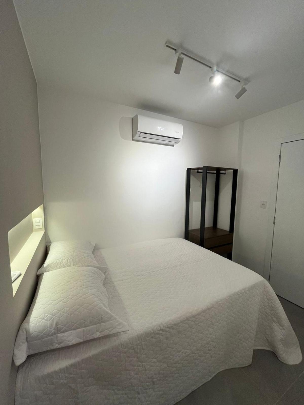 Constante Vista Lateral Mar Apartment Рио де Жанейро Екстериор снимка